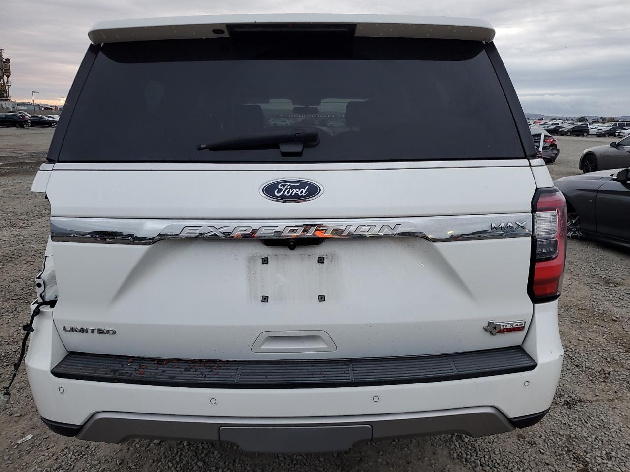 2020 Ford Expedition Max Limited VIN: 1FMJK1KT2LEA93909 Lot: 93824835