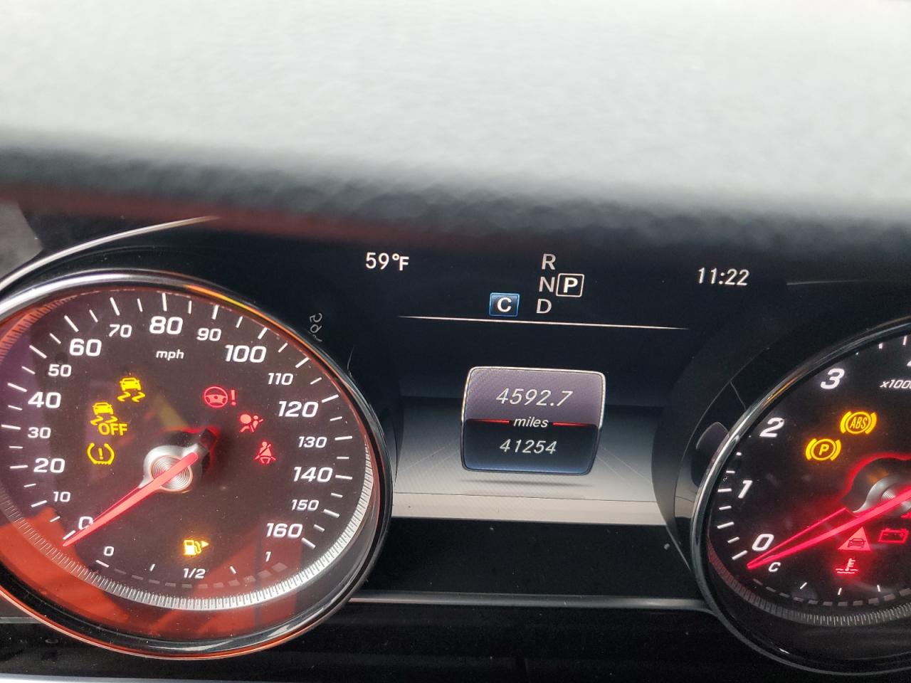 2019 Mercedes-Benz E 300 VIN: WDDZF4JB8KA622622 Lot: 92860345