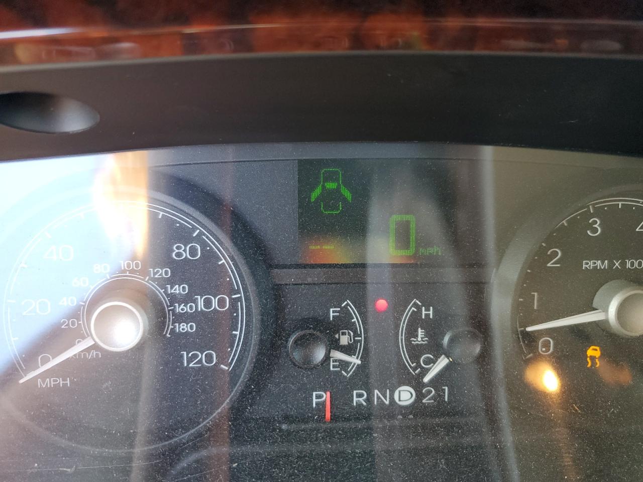 2006 Lincoln Town Car Signature VIN: 1LNHM81V96Y633943 Lot: 91248545