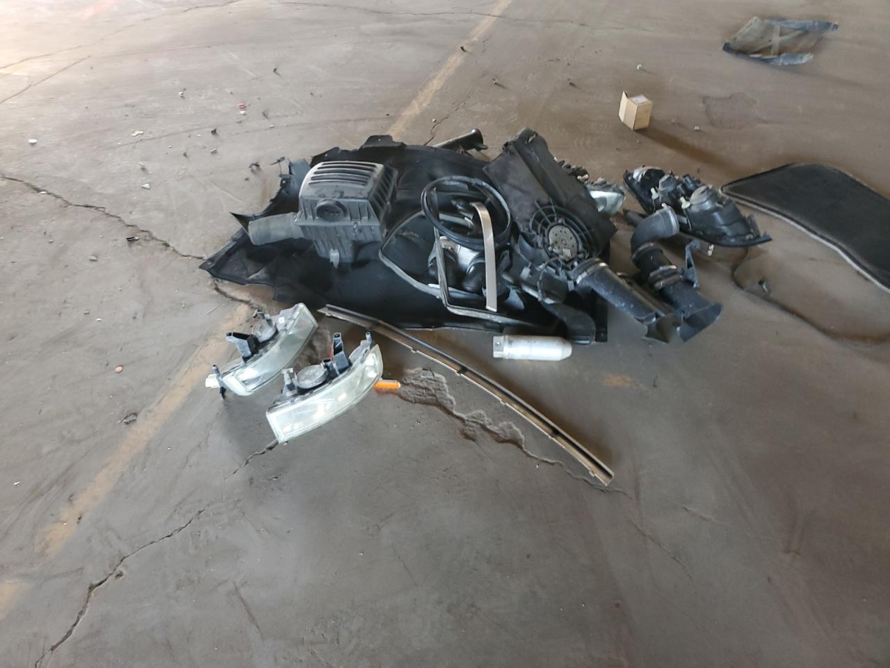 2001 Cadillac Catera Base VIN: W06VR54R11R000329 Lot: 91897315