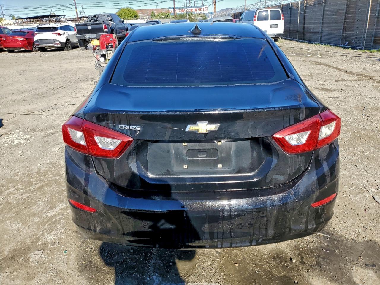 2018 Chevrolet Cruze Ls VIN: 1G1BC5SM0J714240 Lot: 94807725