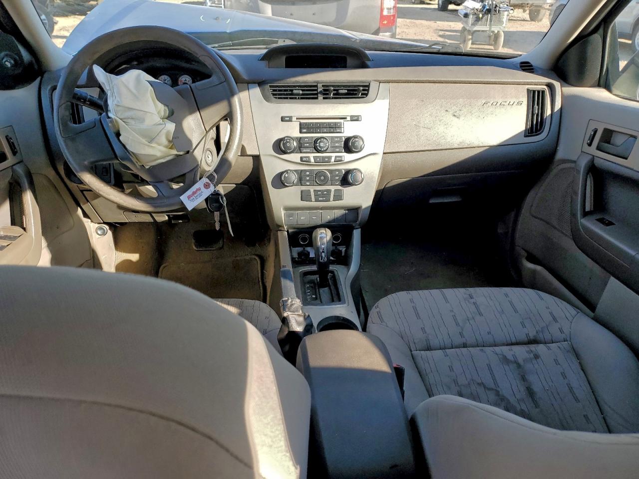 2010 Ford Focus Se VIN: 1FAHP3FN0AW293034 Lot: 93708035