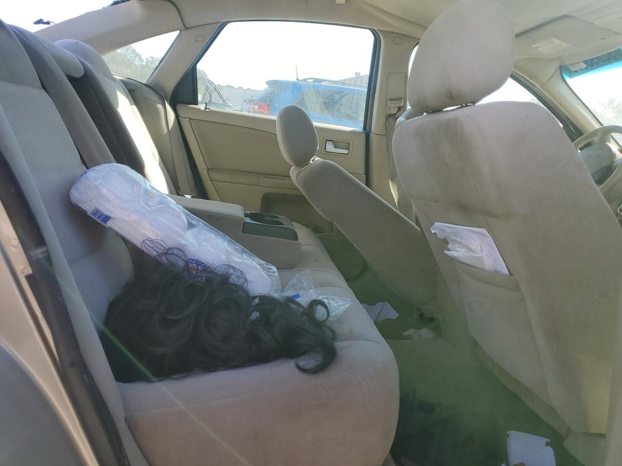 2005 Ford Five Hundred Se VIN: 1FAFP23125G152677 Lot: 92895675