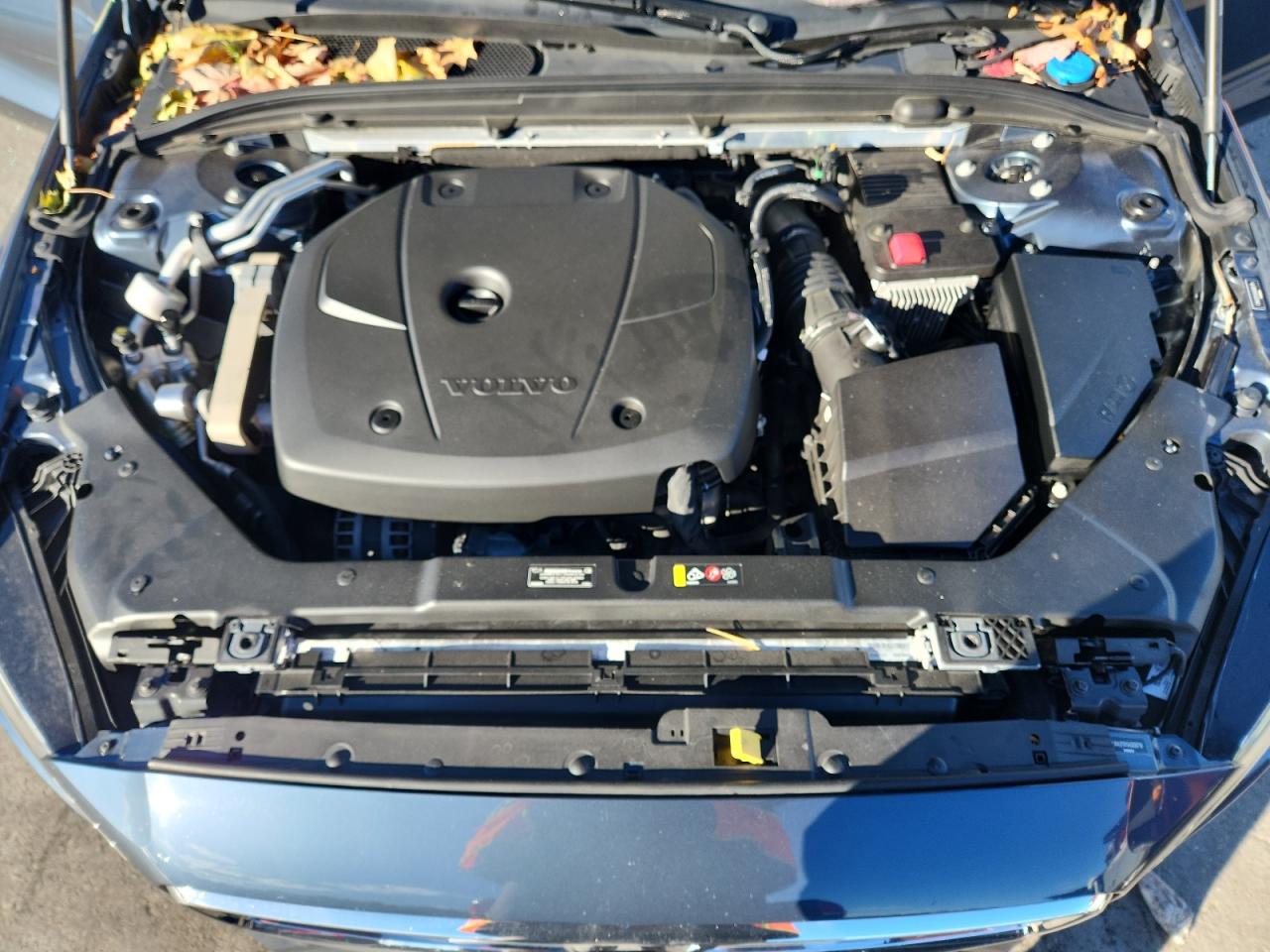 2019 Volvo S60 T6 Momentum VIN: 7JRA22TK5KG006718 Lot: 90376925