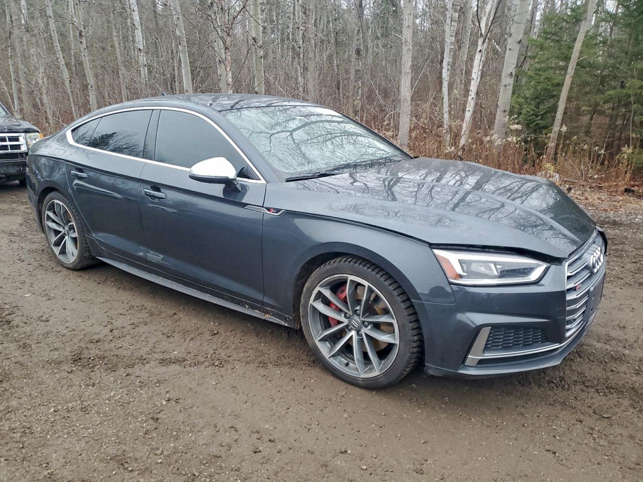 Фото: WAUC4CF54JA088839