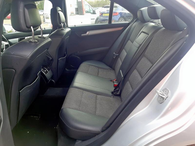 2011 MERCEDES-BENZ C CLASS C180 BLUEEFFICIENCY SPORT EDITION 125 4DR AUTO