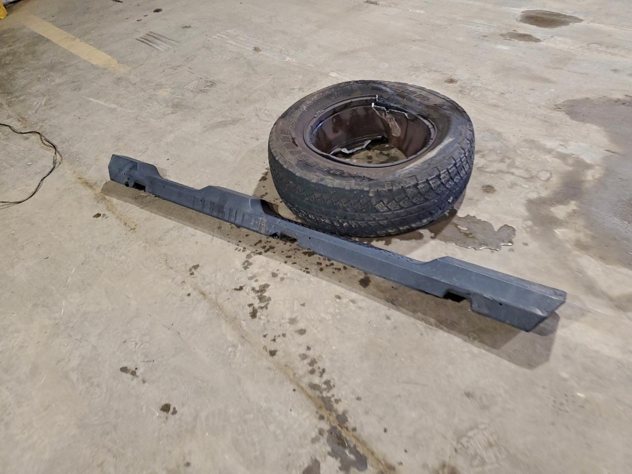 2018 Jeep Wrangler Unlimited Sahara VIN: 1C4BJWEG6JL807749 Lot: 94592085