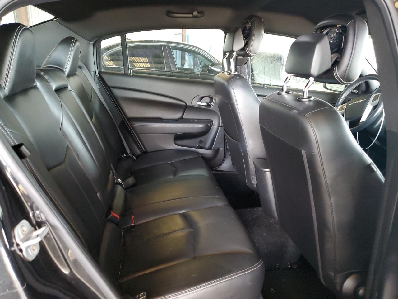 2011 Chrysler 200 Limited VIN: 1C3BC2FG5BN517370 Lot: 92452355