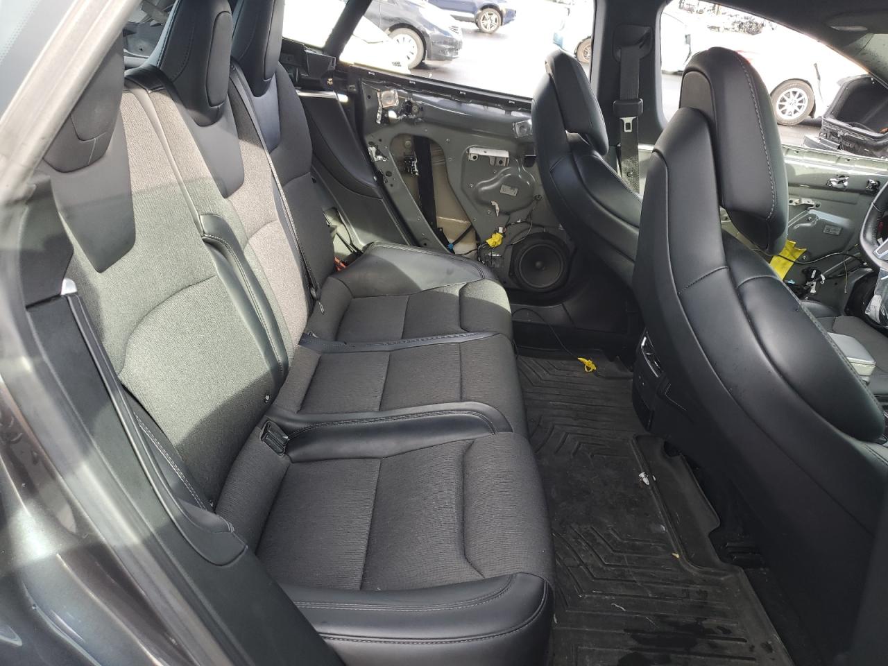 2017 Tesla Model S VIN: 5YJSA1E23HF215021 Lot: 92946265