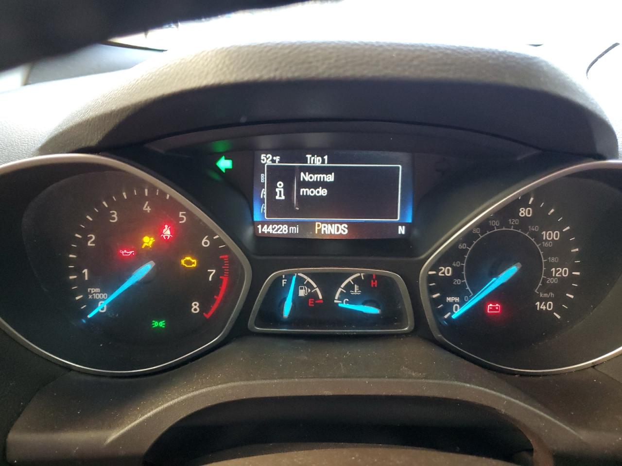 2017 Ford Escape Se VIN: 1FMCU9GD5HUA44543 Lot: 93174575