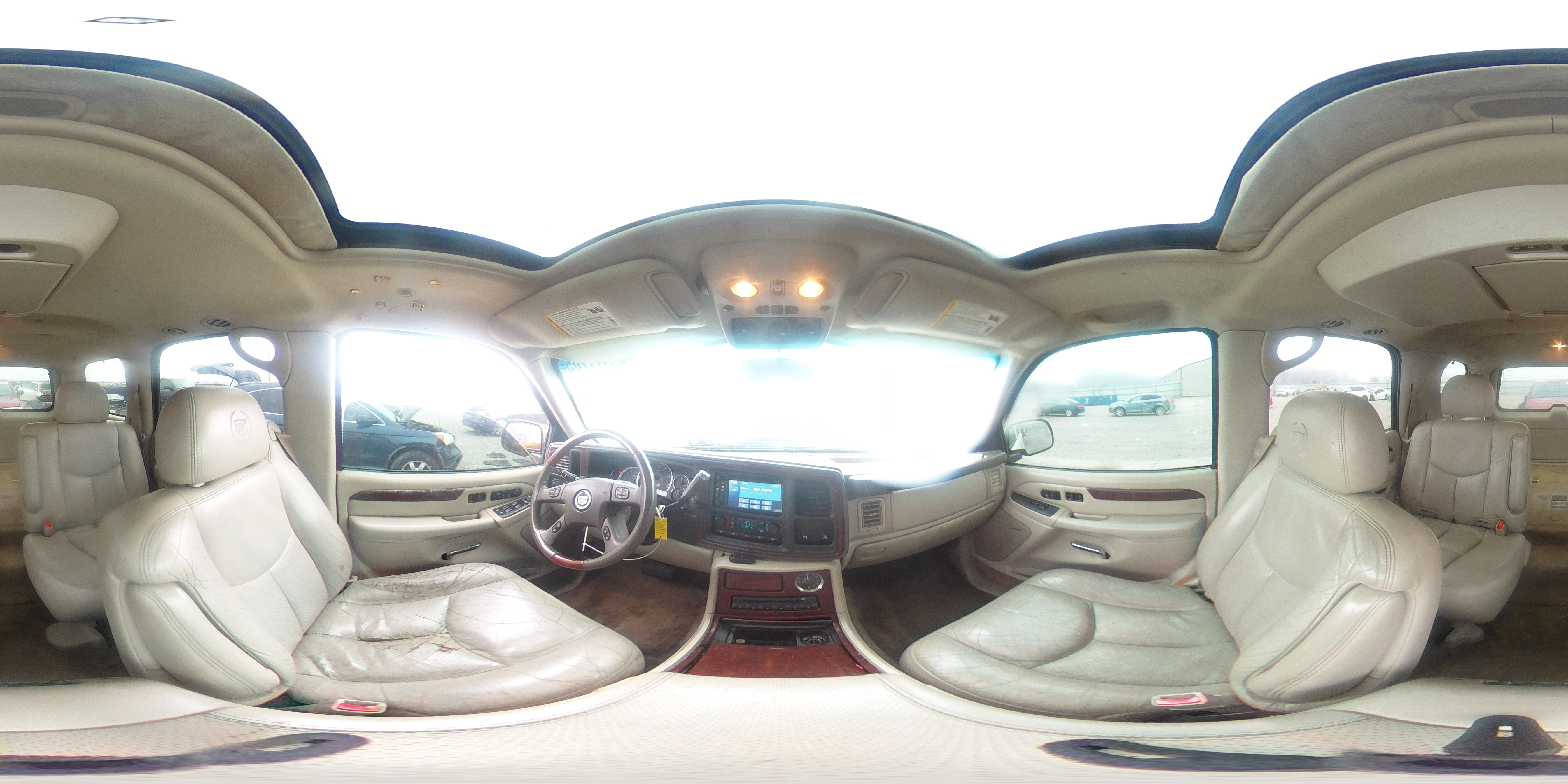 2005 Cadillac Escalade Luxury VIN: 1GYEK63N75R241609 Lot: 93511705