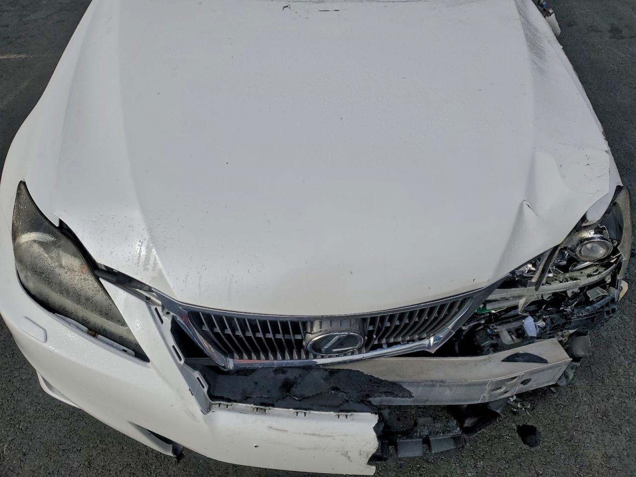 2011 Lexus Is 350 VIN: JTHBE5C21B5025546 Lot: 93675635