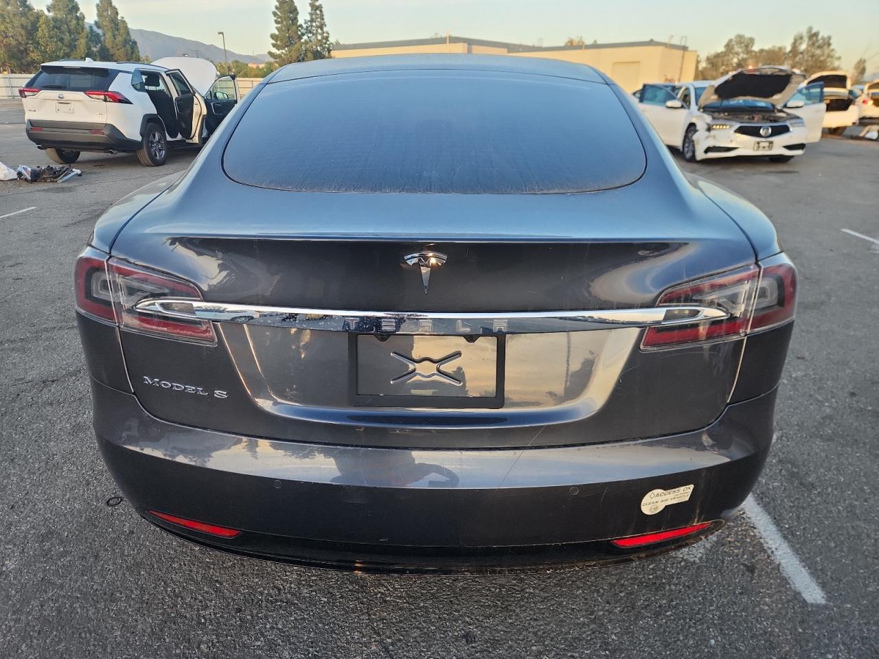 2017 Tesla Model S VIN: 5YJSA1E17HF202781 Lot: 87126035