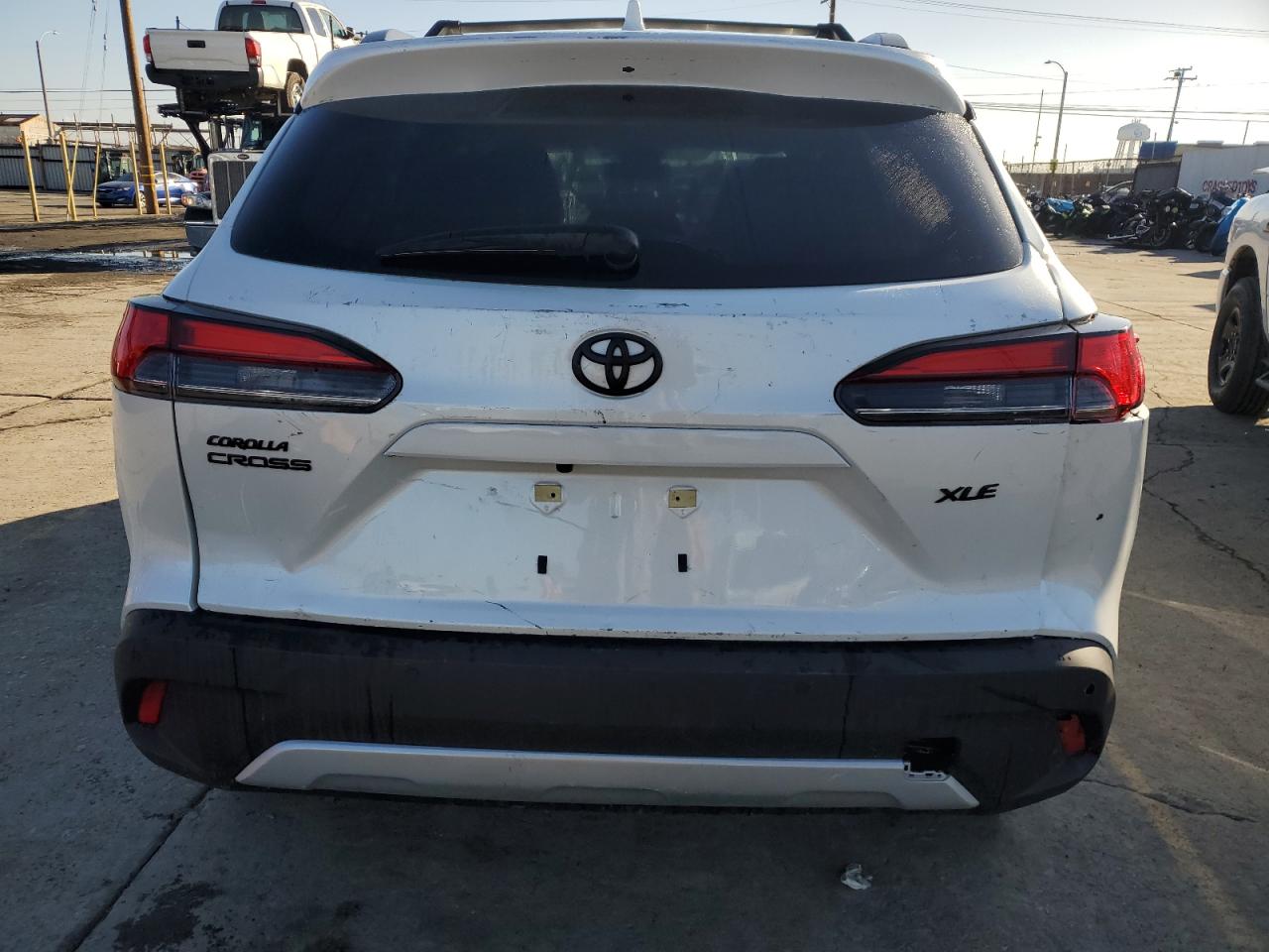 2022 Toyota Corolla Cross Xle VIN: 7MUDAAAG3NV017515 Lot: 93357715