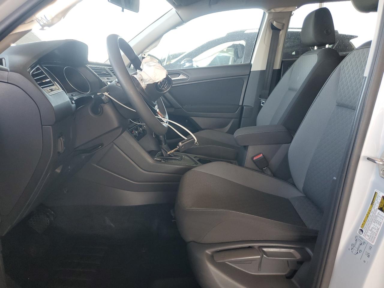 2019 Volkswagen Tiguan S VIN: 3VV1B7AX4KM031210 Lot: 93193205