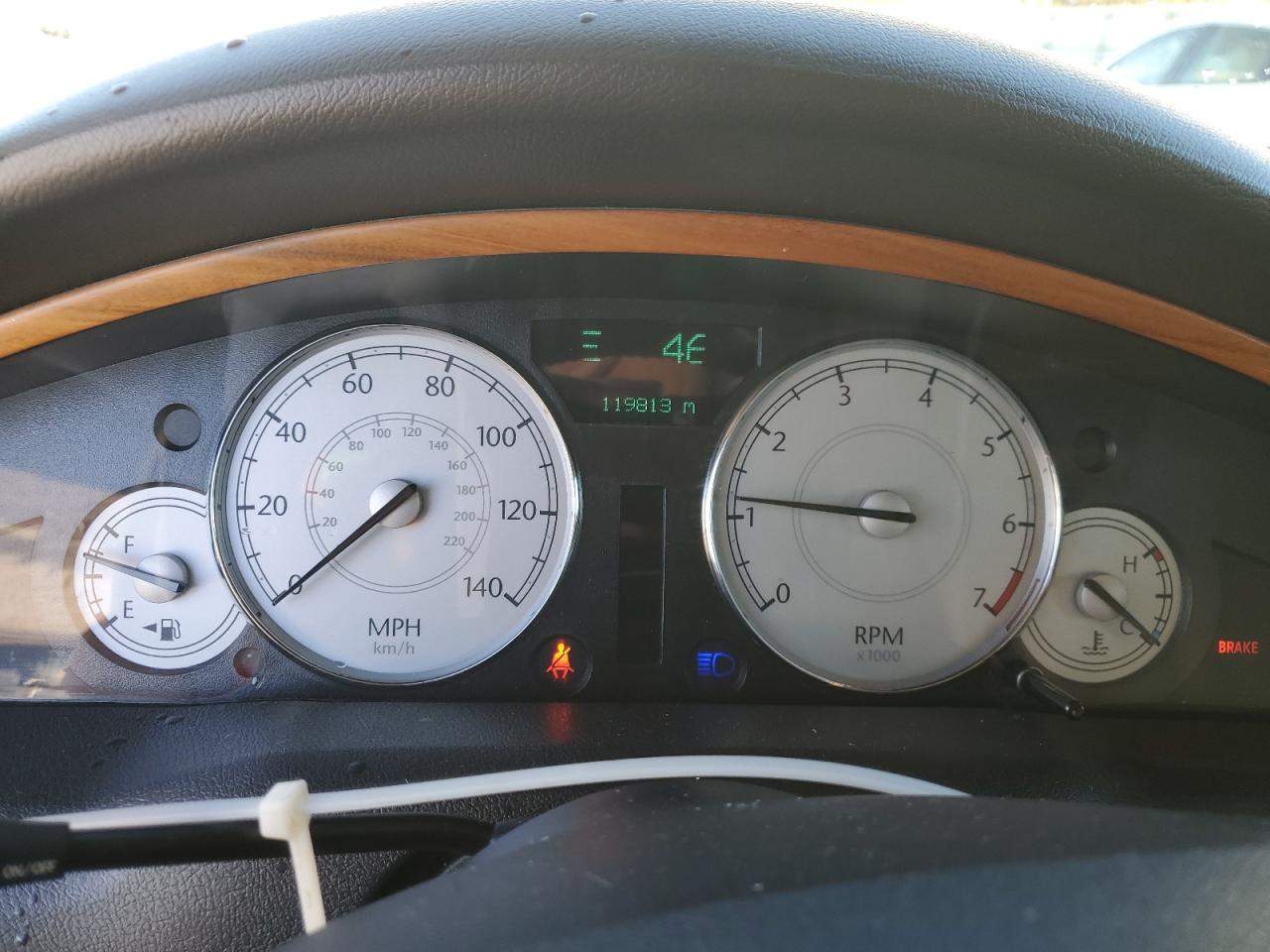 2005 Chrysler 300 Touring VIN: 2C3AK53G95H677608 Lot: 92474815