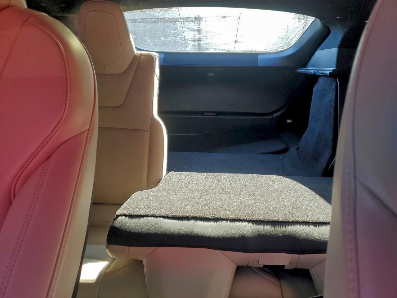 2021 Tesla Model S VIN: 5YJSA1E24MF424780 Lot: 93434905