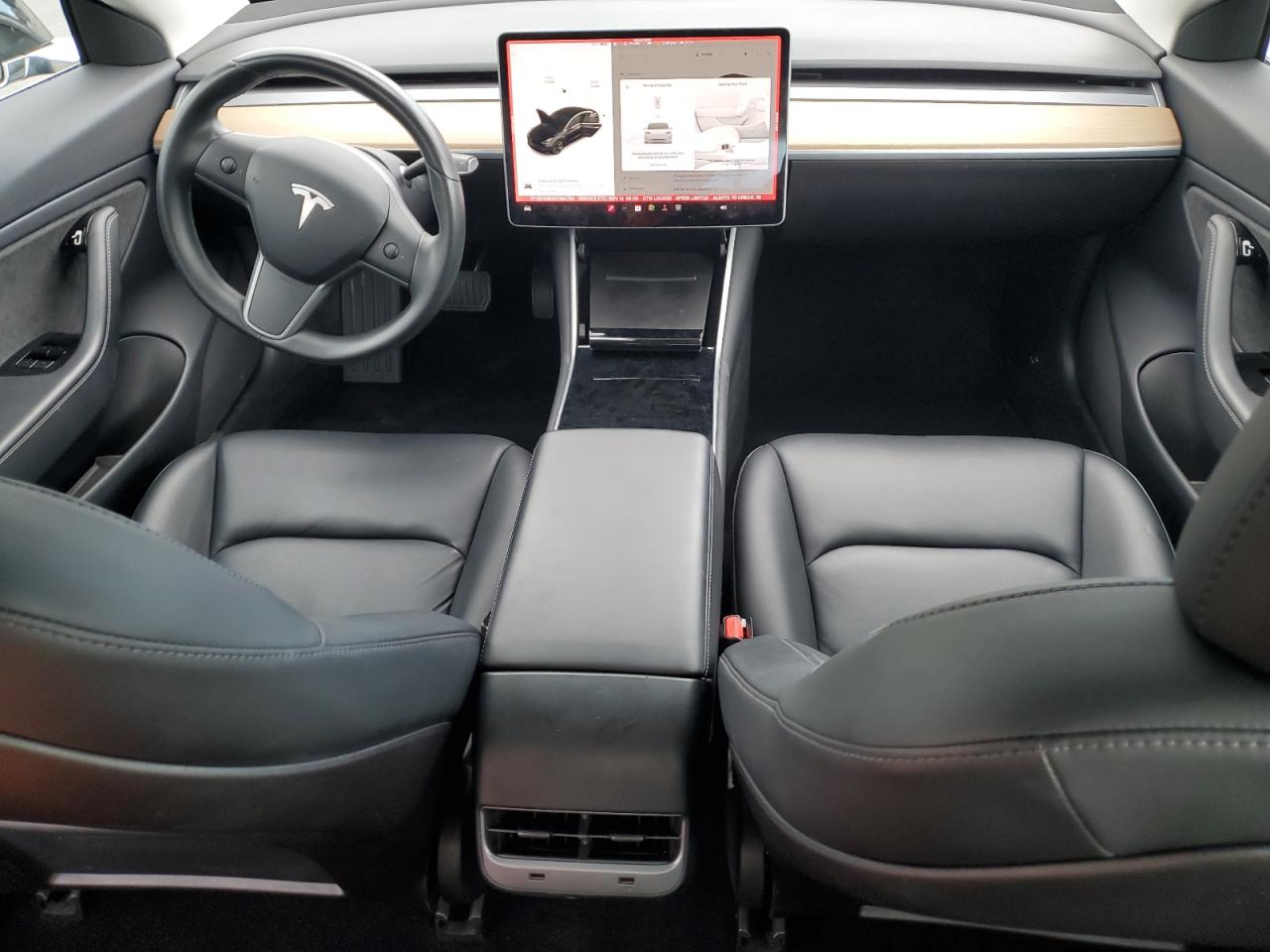 2019 Tesla Model 3 VIN: 5YJ3E1EB0KF384784 Lot: 92305135