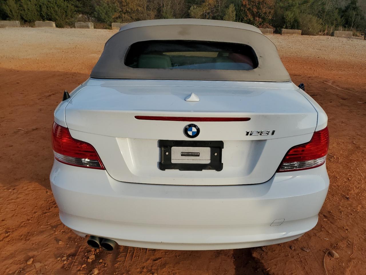 2008 BMW 128 I VIN: WBAUN13518VH80329 Lot: 93546975