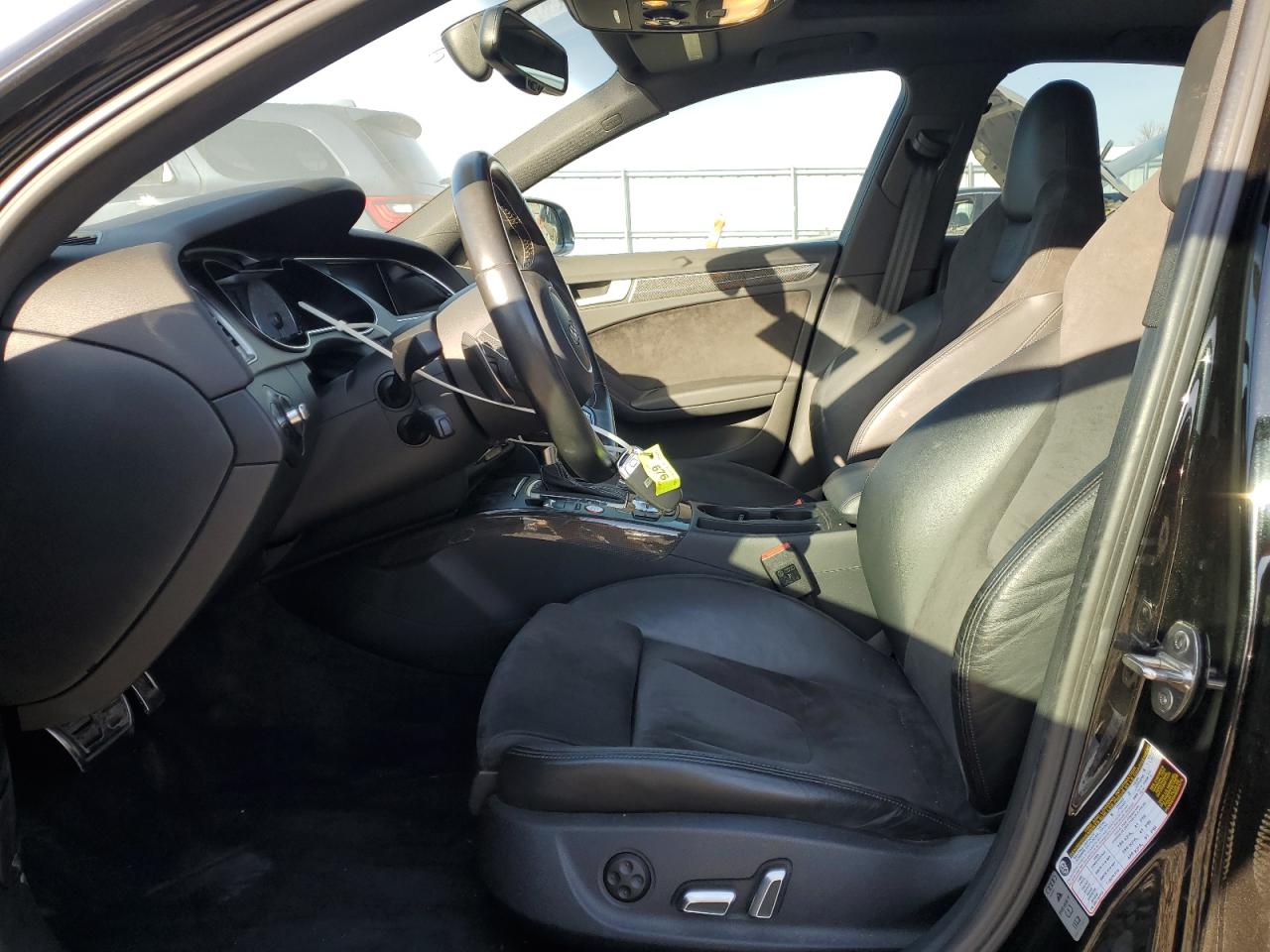 2015 Audi S4 Premium Plus VIN: WAUBGAFL1FA068514 Lot: 92190805