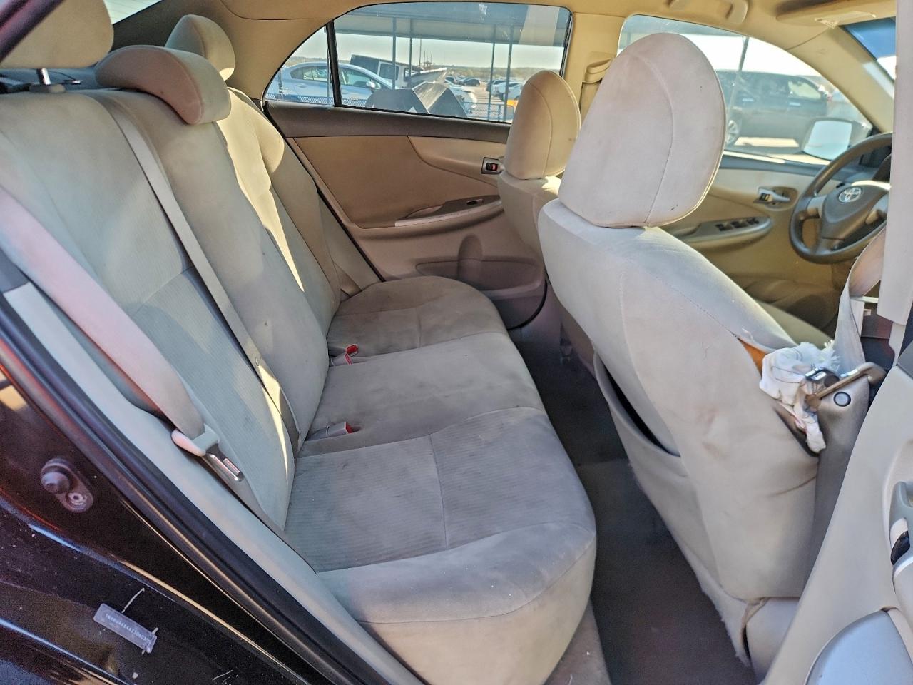 2010 Toyota Corolla Base VIN: 1NXBU4EE4AZ306035 Lot: 94192175