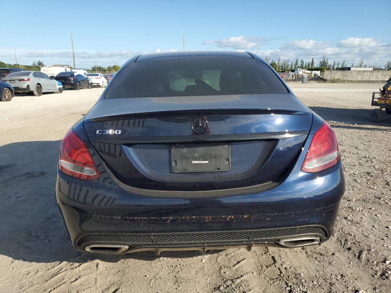 2017 Mercedes-Benz C 300 VIN: 55SWF4JB3HU230689 Lot: 90582725