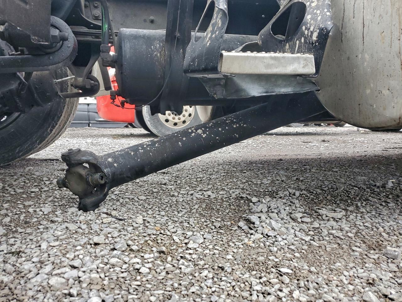 2001 Freightliner Conventional Fld120 VIN: 1FUJAHCG01LH06048 Lot: 92634125