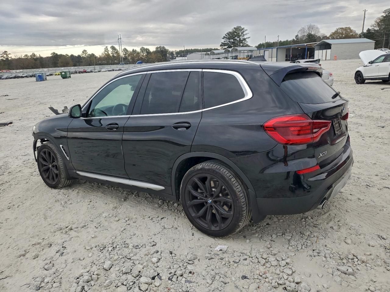 Фото: 5UXTY3C06M9D92357