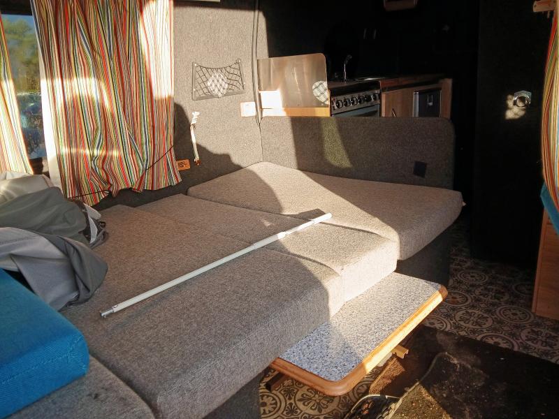 2004 FORD TRANSIT 300 LWB 