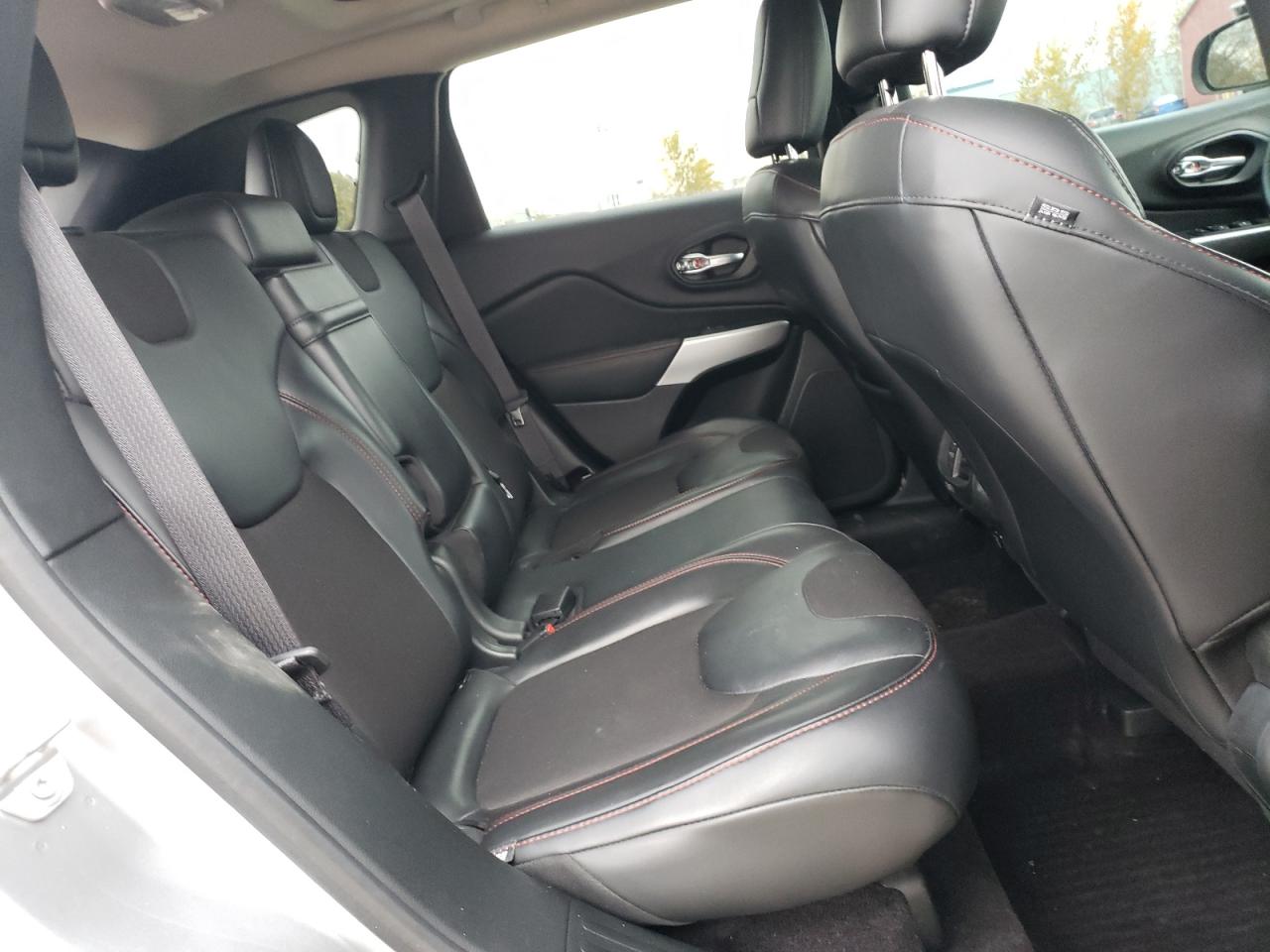 2017 Jeep Cherokee Trailhawk VIN: 1C4PJMBS5HW576659 Lot: 90829165