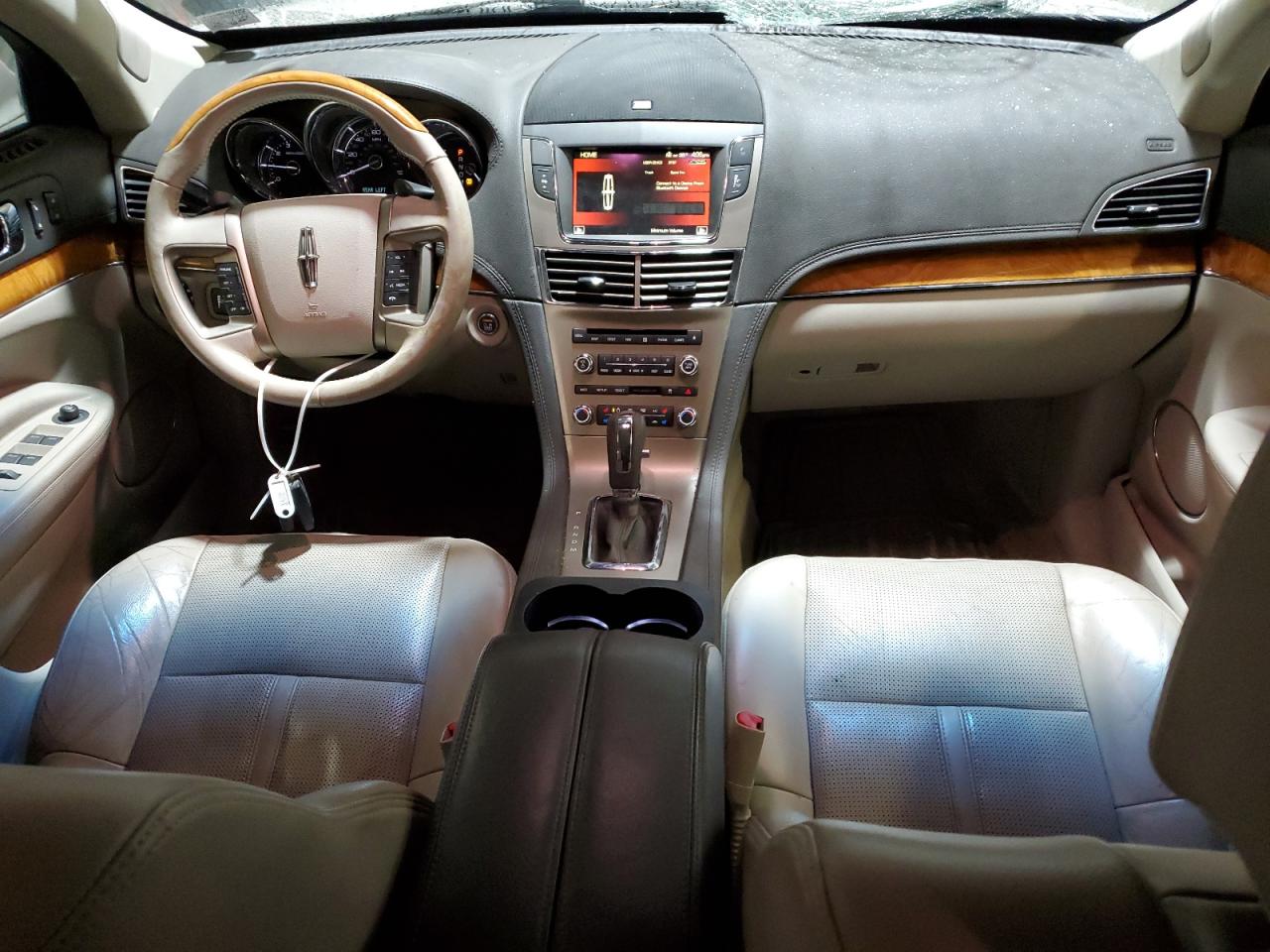 2010 Lincoln Mkt VIN: 2LMHJ5AT0ABJ12559 Lot: 93740845