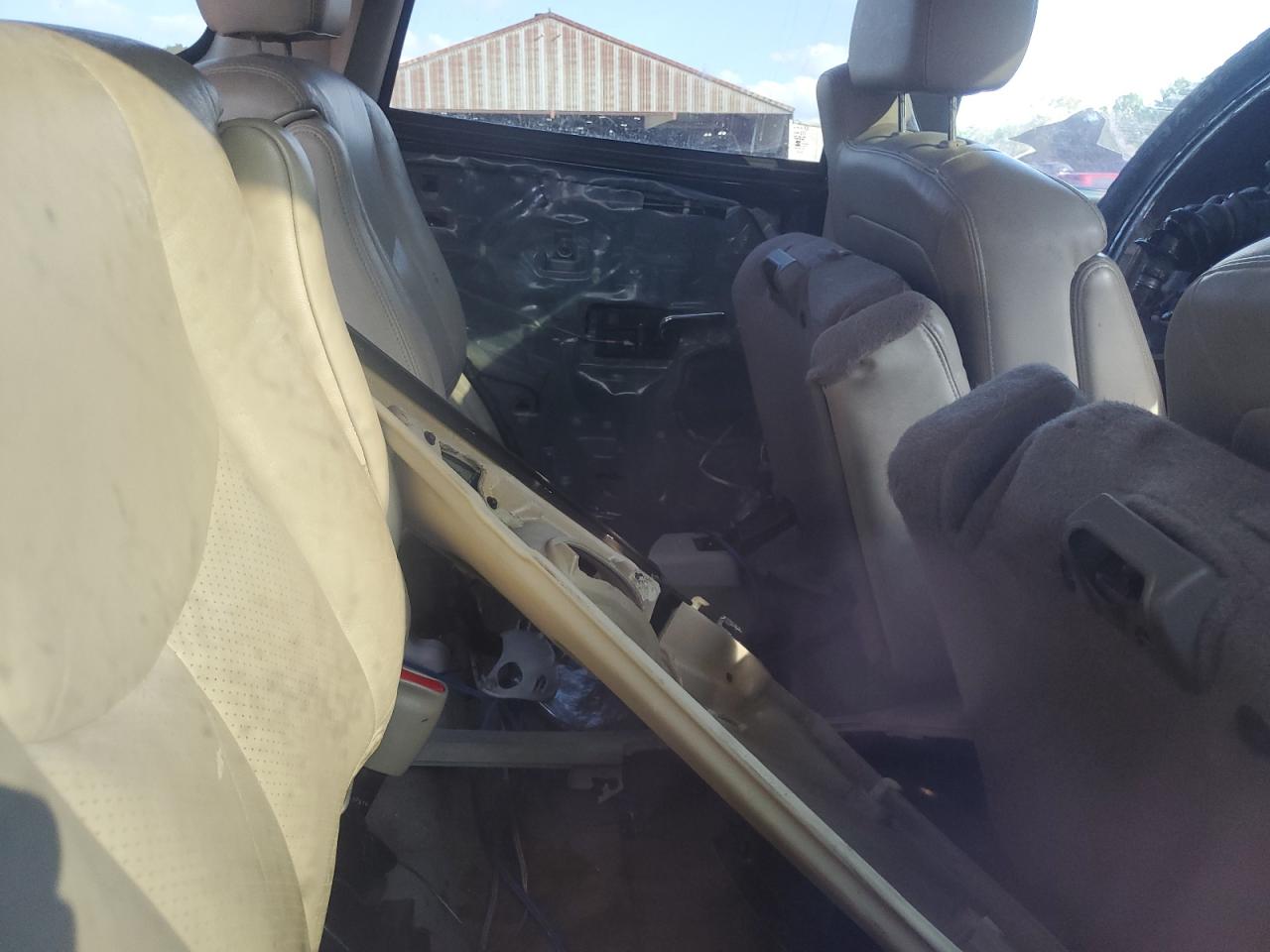 2006 Cadillac Escalade Luxury VIN: 1GYEK63N96R120923 Lot: 93555945