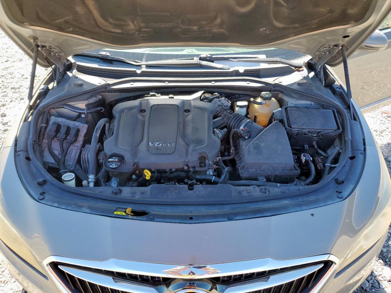 2017 Buick Lacrosse Essence VIN: 1G4ZP5SS1HU196156 Lot: 91326445