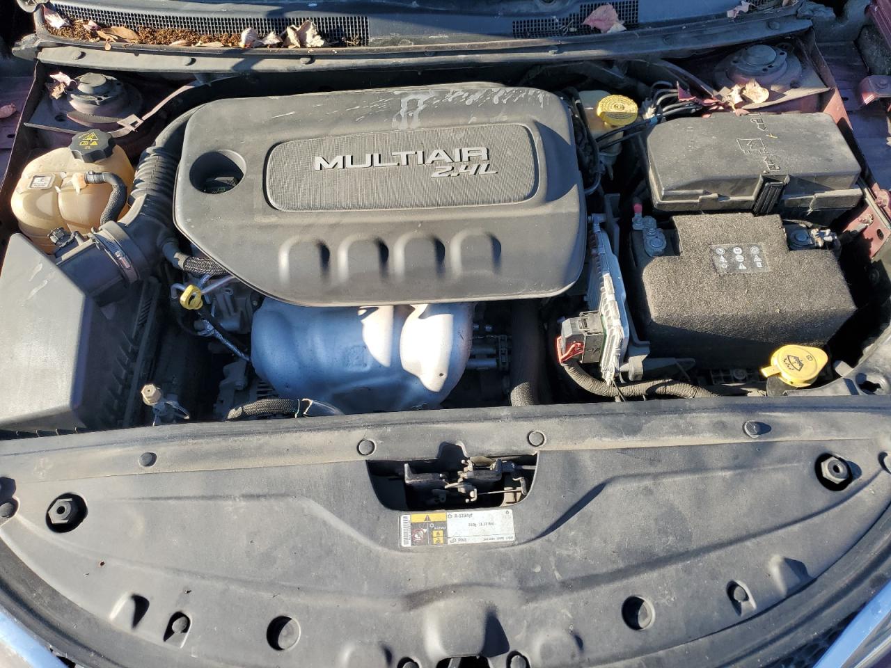 2015 Chrysler 200 Limited VIN: 1C3CCCAB9FN574246 Lot: 91452115