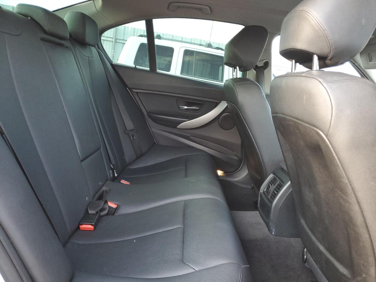 2016 BMW 320 I VIN: WBA8E1G53GNU10300 Lot: 93750985