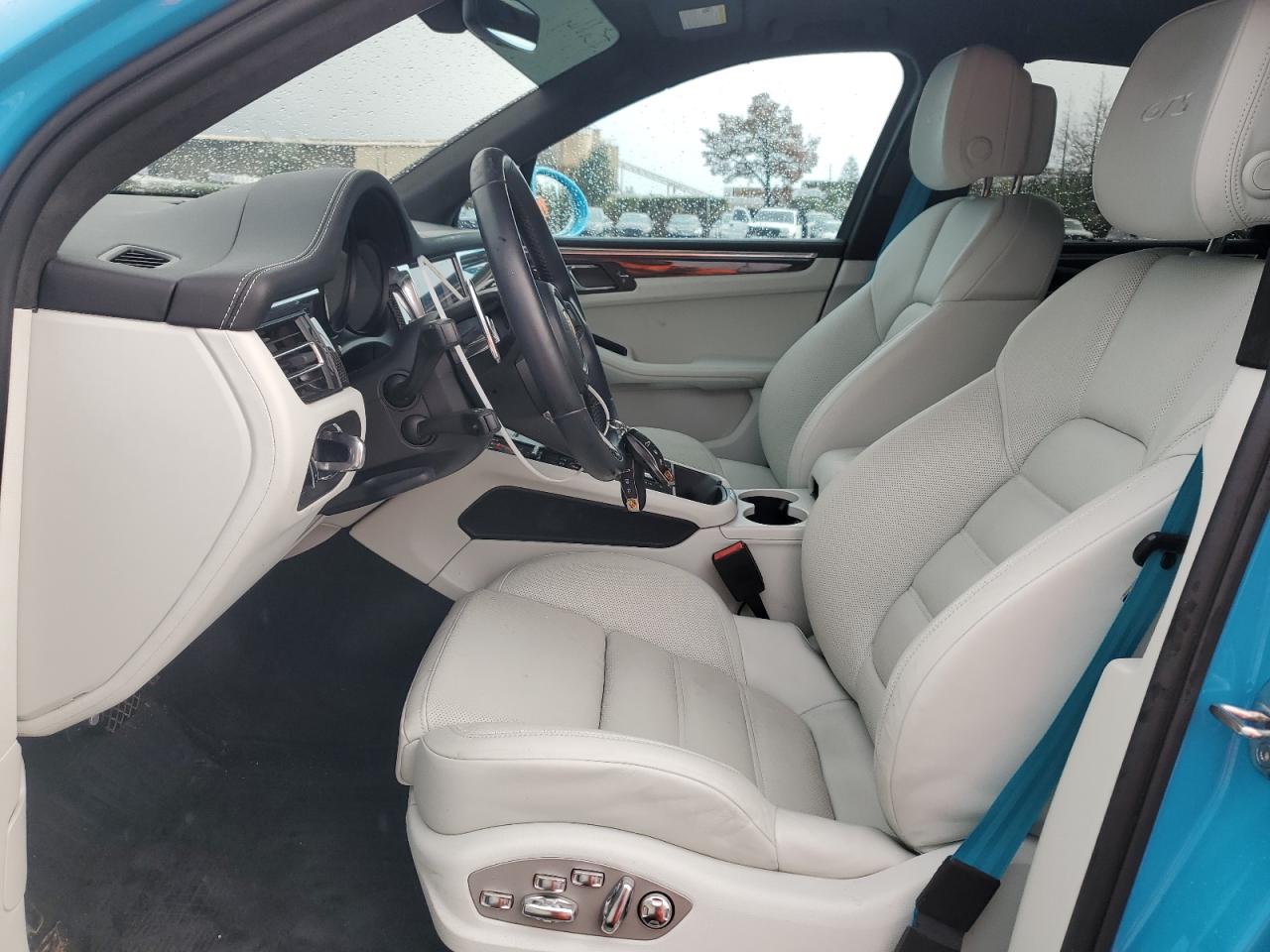 2022 Porsche Macan Gts VIN: WP1AF2A57NLB32329 Lot: 92179915