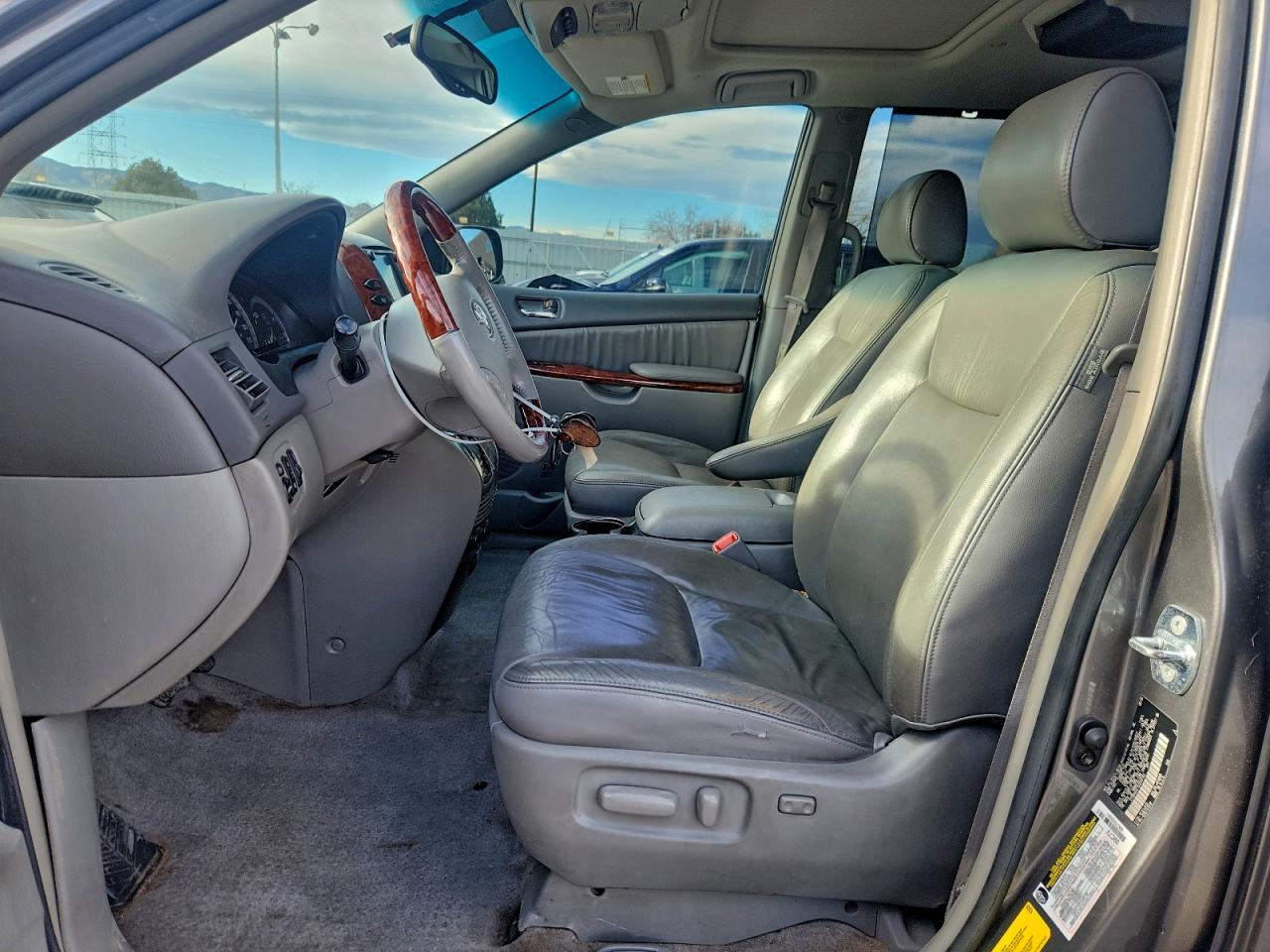 2005 Toyota Sienna Xle VIN: 5TDBA22C15S048183 Lot: 93967335