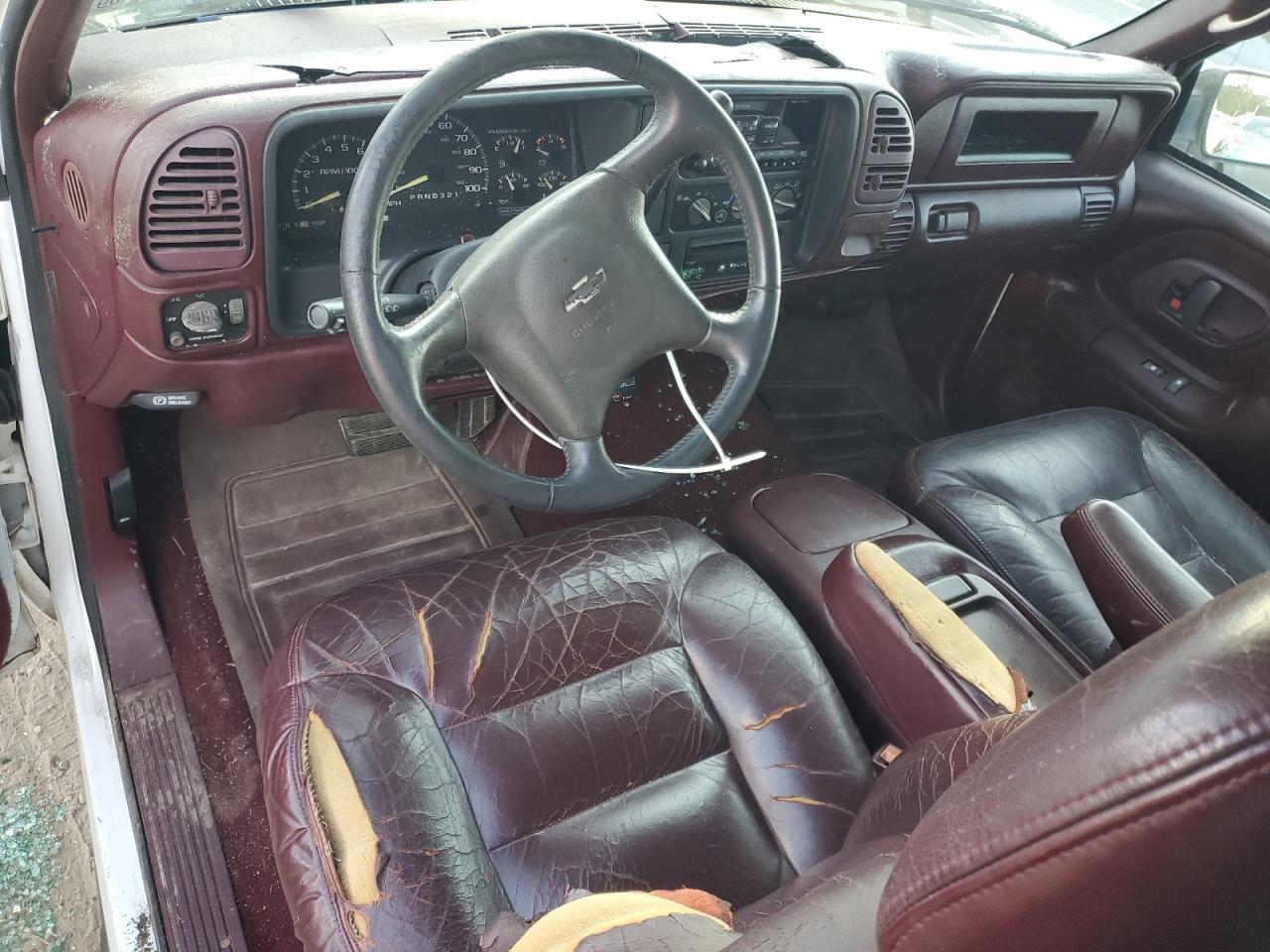 1997 Chevrolet Gmt-400 C2500 VIN: 1GCGC29J9VE268102 Lot: 92509445