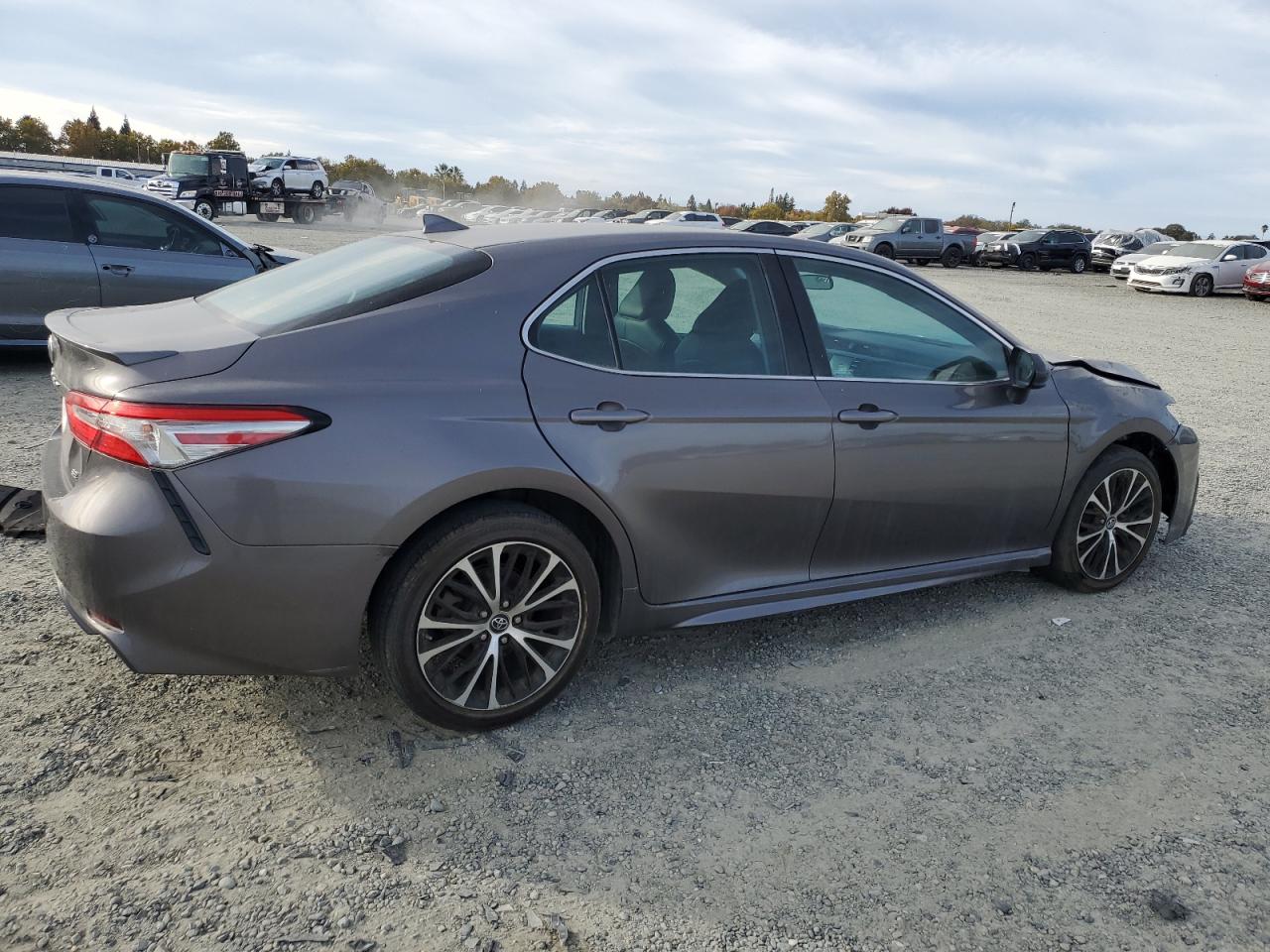 2019 Toyota Camry L grey null gas 4T1B11HK4KU197568 photo #4