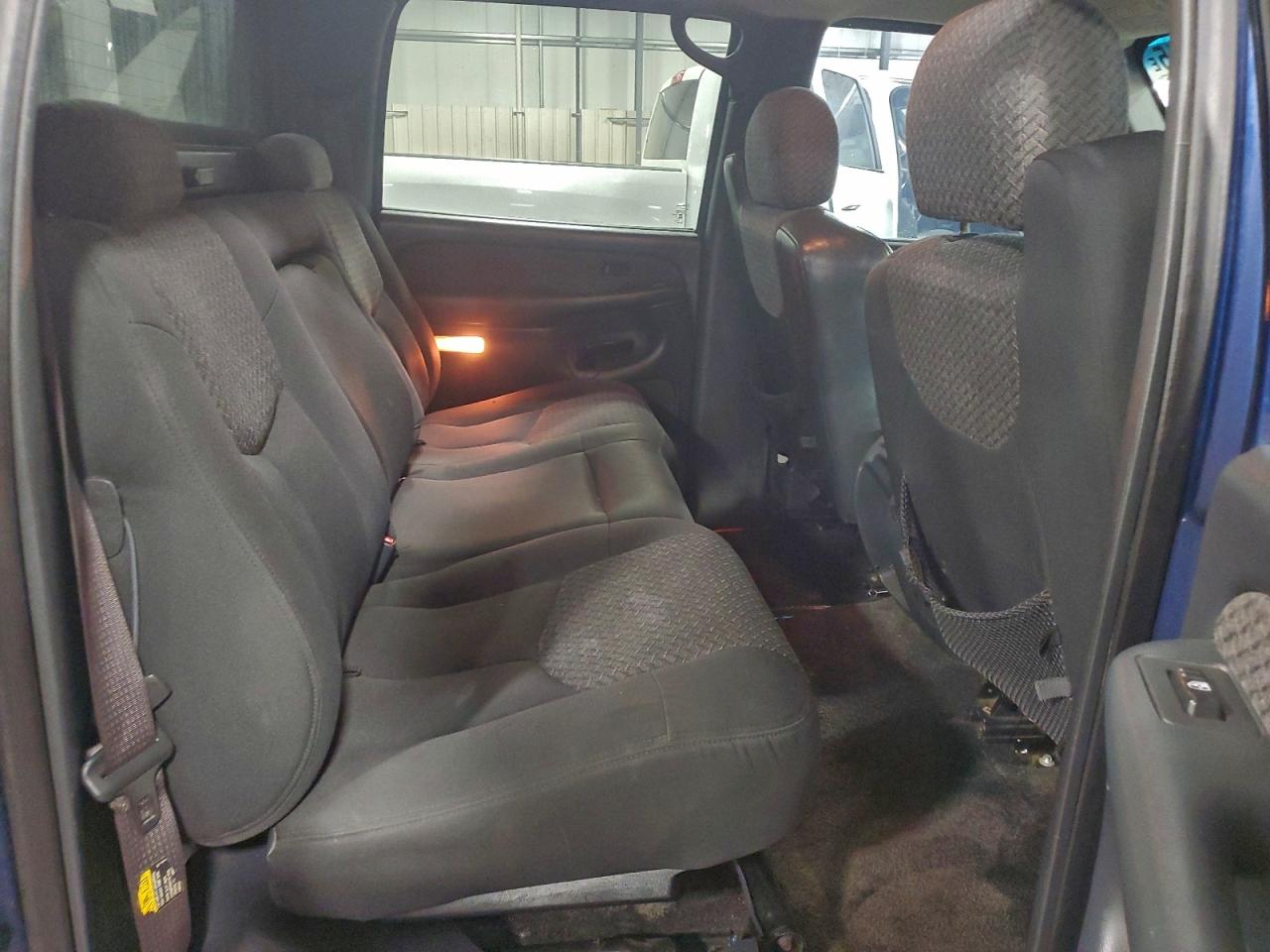 2002 Chevrolet Avalanche K1500 VIN: 3GNEK13T42G304630 Lot: 93634315