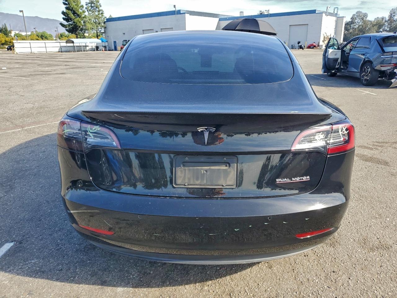 2021 Tesla Model 3 VIN: 5YJ3E1EC7MF005744 Lot: 93766055