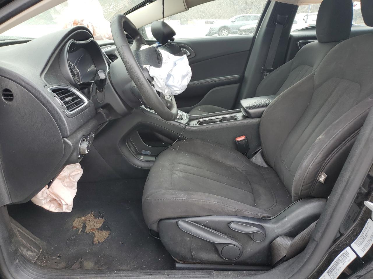 2015 Chrysler 200 Limited VIN: 1C3CCCAB5FN574020 Lot: 93593395