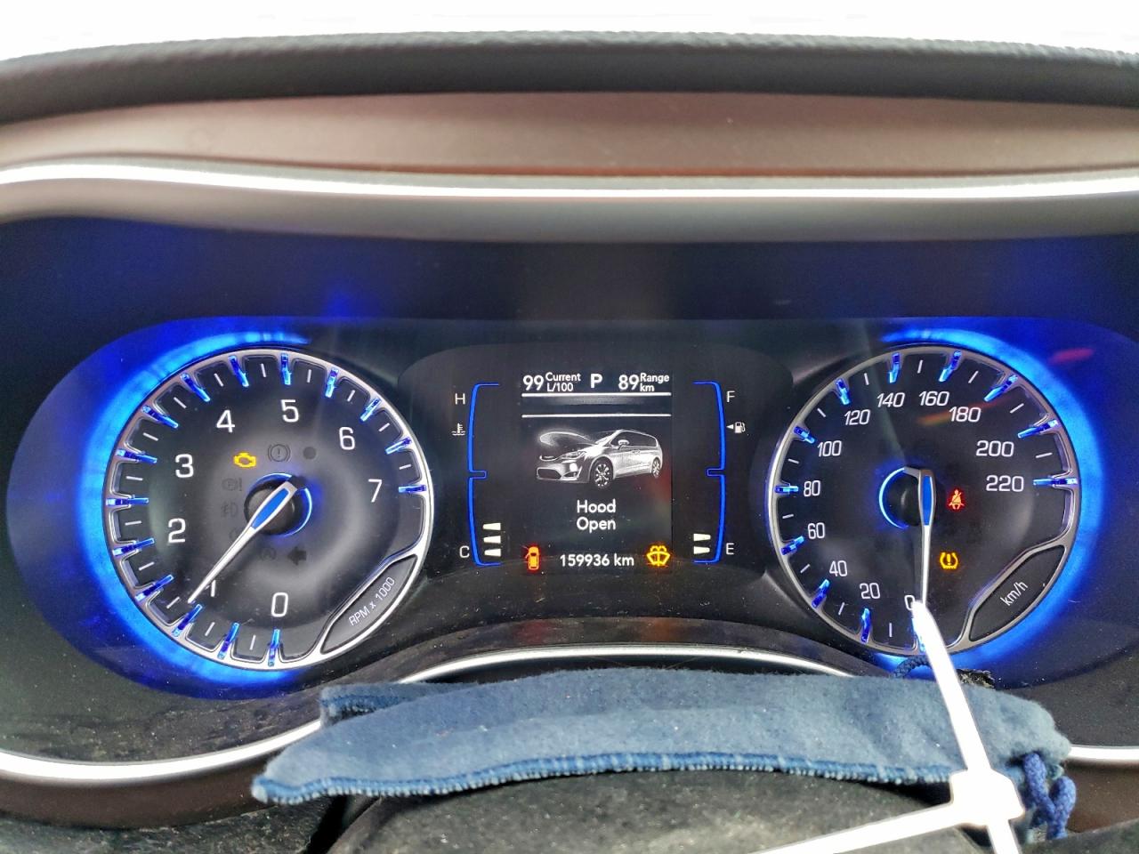 2018 Chrysler Pacifica Touring VIN: 2C4RC1DG8JR278096 Lot: 94057885