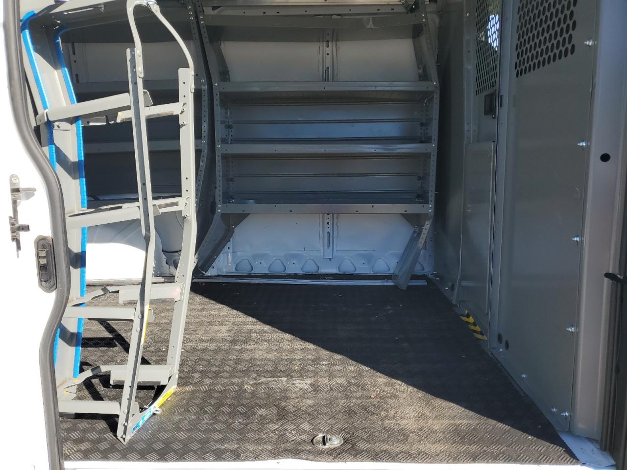 2025 Ram Promaster 2500 Delivery Van VIN: 3C6LRVVG6SE528875 Lot: 92269595