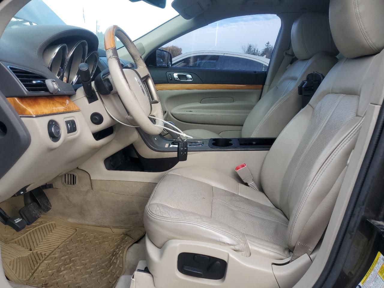 2011 Lincoln Mkt VIN: 2LMHJ5AR9BBJ52046 Lot: 92038645