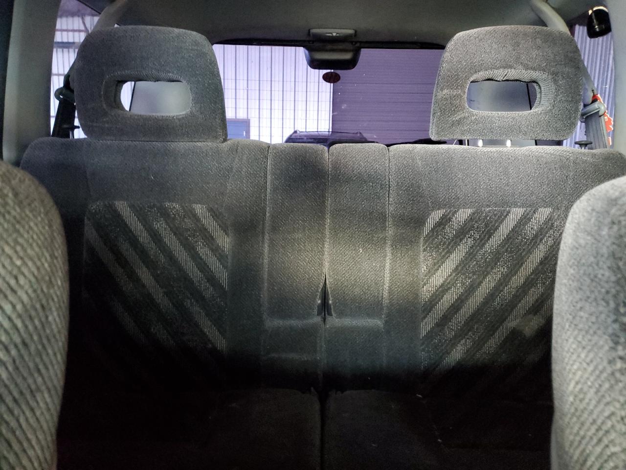 2000 Honda Cr-V Ex VIN: JHLRD1860YC047164 Lot: 93045025