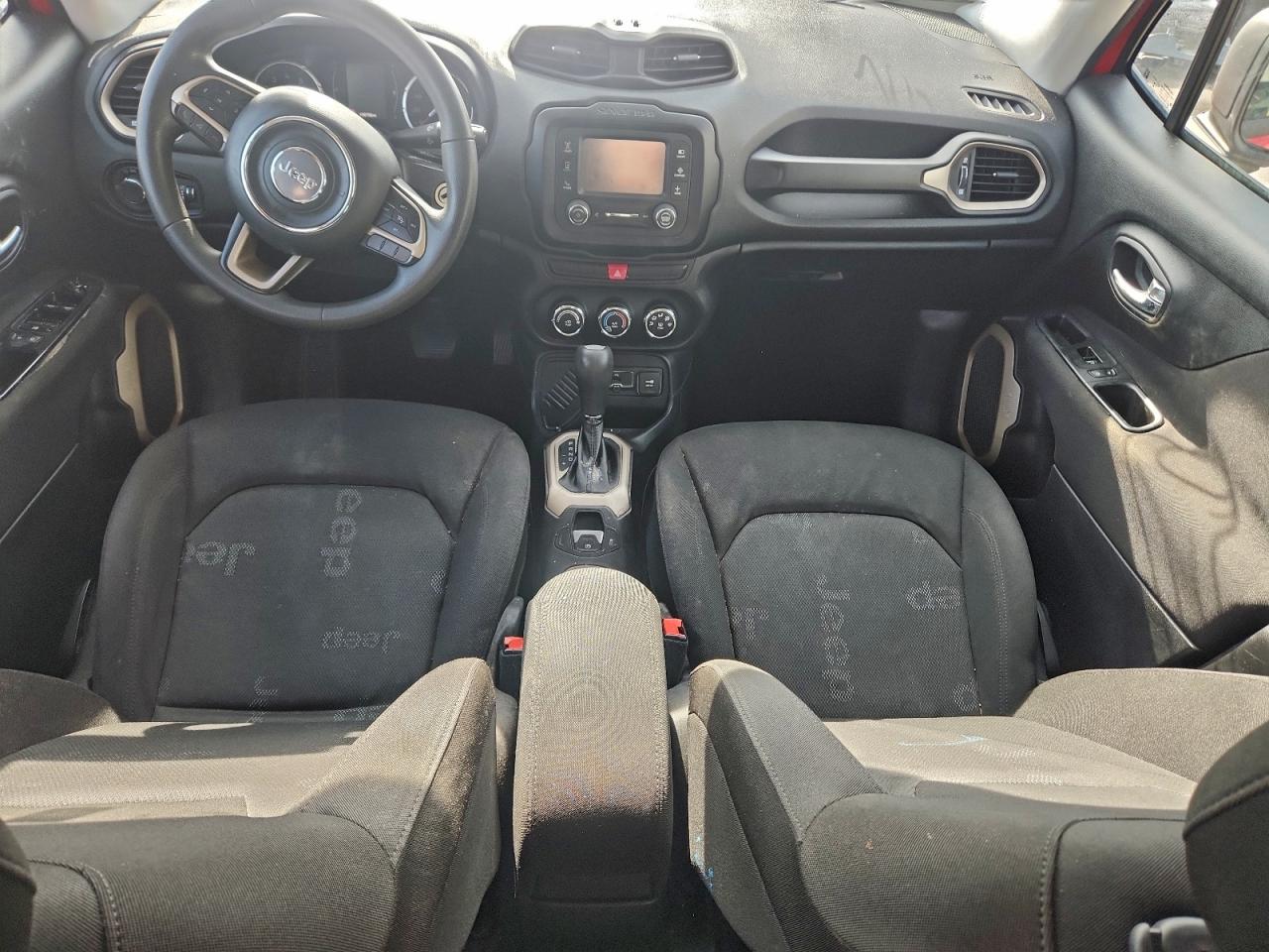 2015 Jeep Renegade Sport VIN: ZACCJAAT8FPC10440 Lot: 94278525