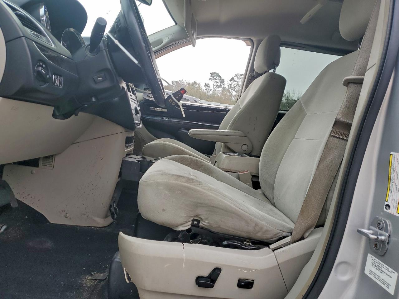 2012 Chrysler Town & Country Touring VIN: 2C4RC1BGXCR228371 Lot: 92390115