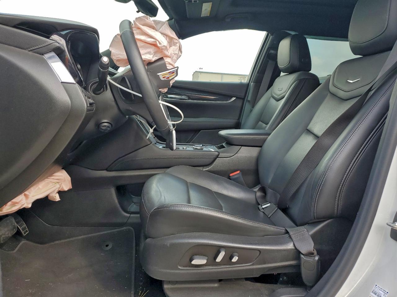 2022 Cadillac Xt5 Premium Luxury VIN: 1GYKNCRS7NZ152533 Lot: 93133345