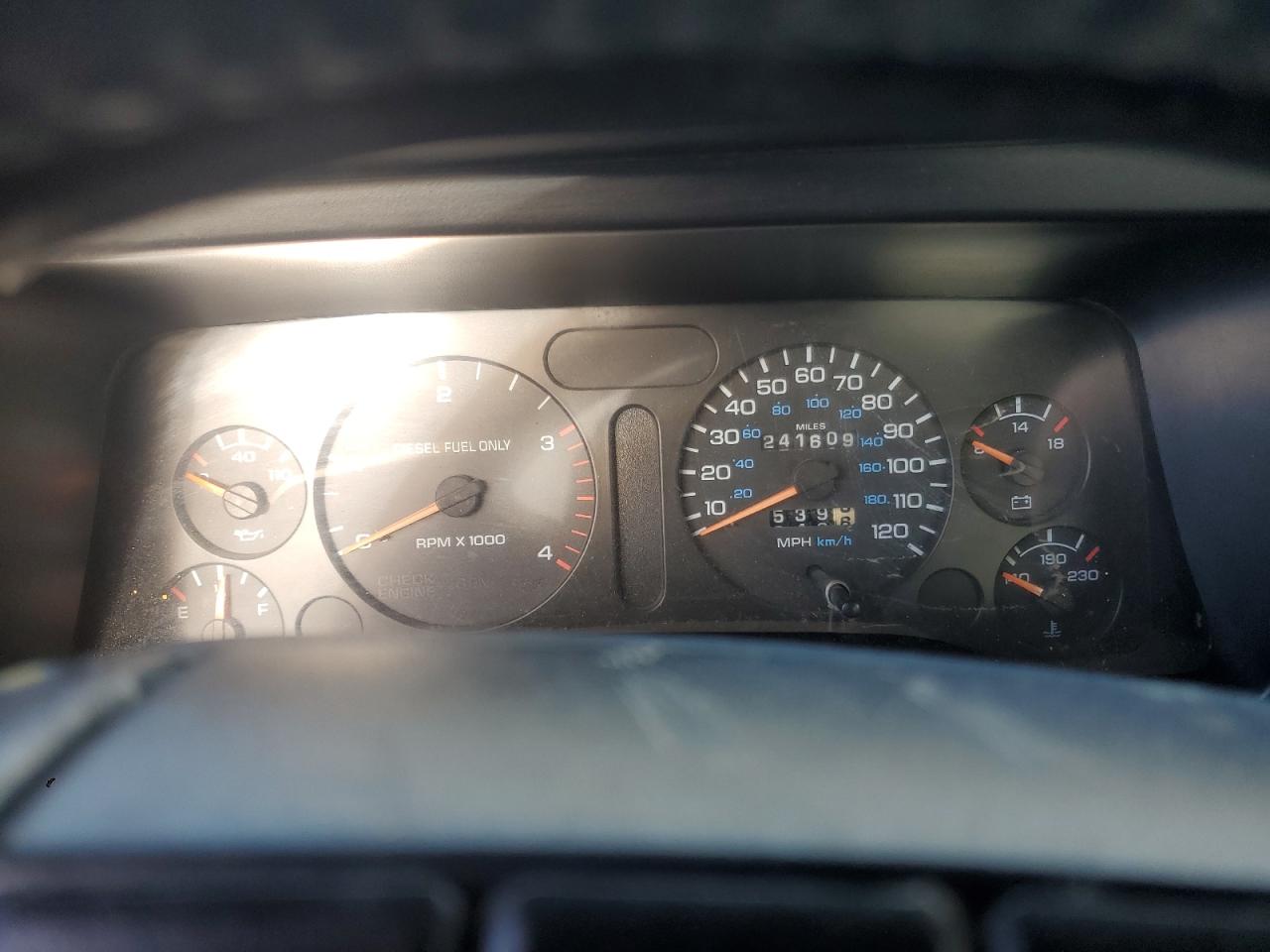 1996 Dodge Ram 3500 VIN: 3B7MC33C6TM171093 Lot: 69213255